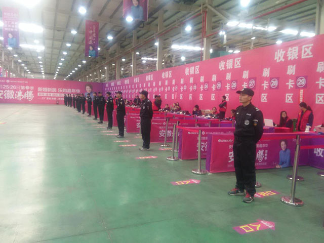 �R�r(sh��)����